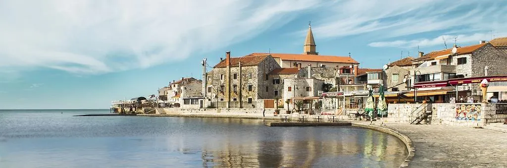 Apartment Umag Nelly 0*,  Croazia